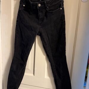 GAP Women's Black Skinny Jeans